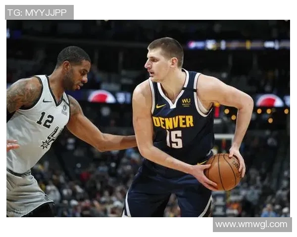 NBA季后赛关键时刻的心理博弈与战术运用分析 NBA季后赛关键时刻的心理博弈与战术运用分析